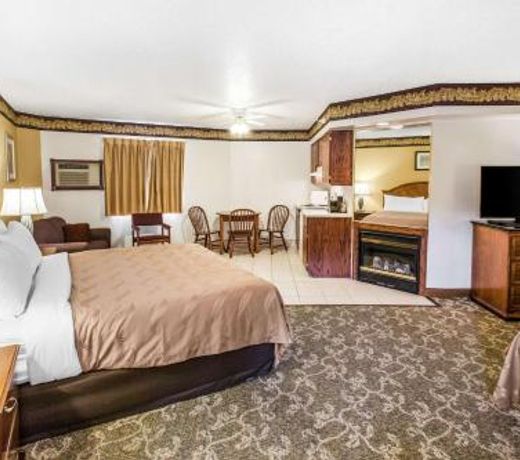 Quality Inn Keystone near Mount Rushmore