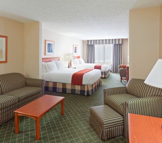 Holiday Inn Express Hotel & Suites Kent State University