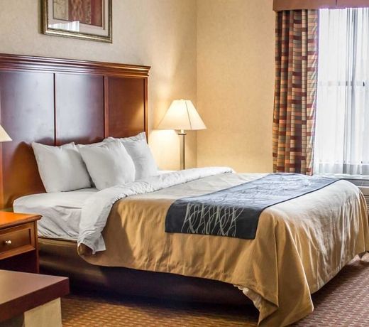 Comfort Inn & Suites Kent - University Area