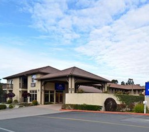 The Miramar Inn & Suites