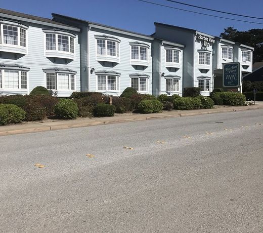 Harbor View Inn
