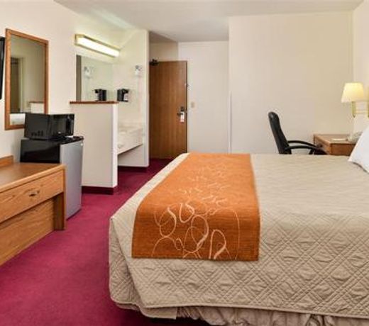Americas Best Value Inn & Suites Harrisonville