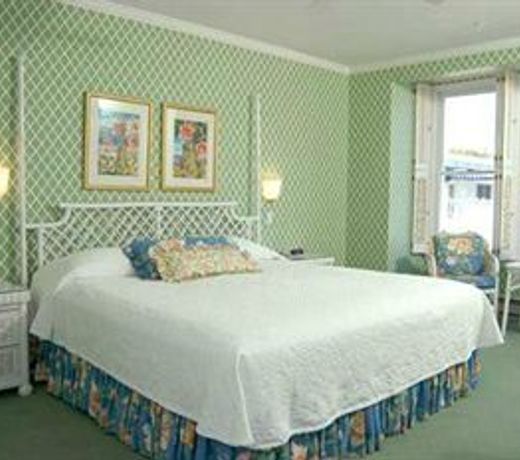 Hotel Iroquois