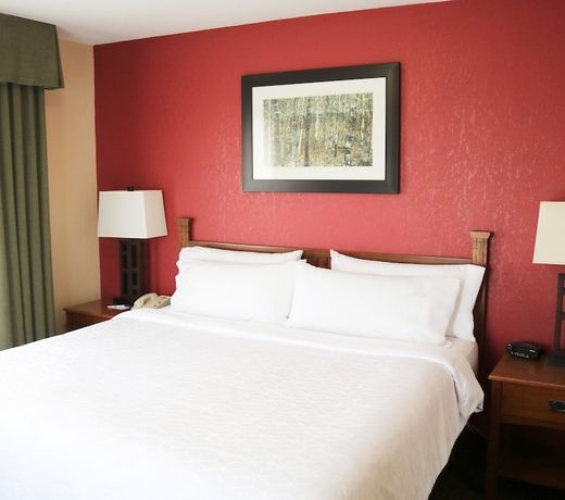 Holiday Inn Express Hocking Hills-Logan, an IHG Hotel