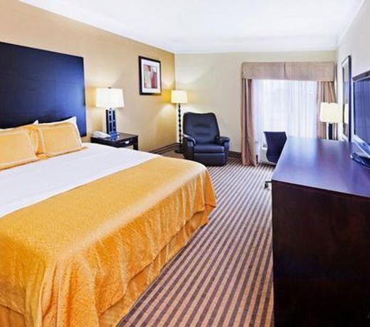 La Quinta by Wyndham Livingston