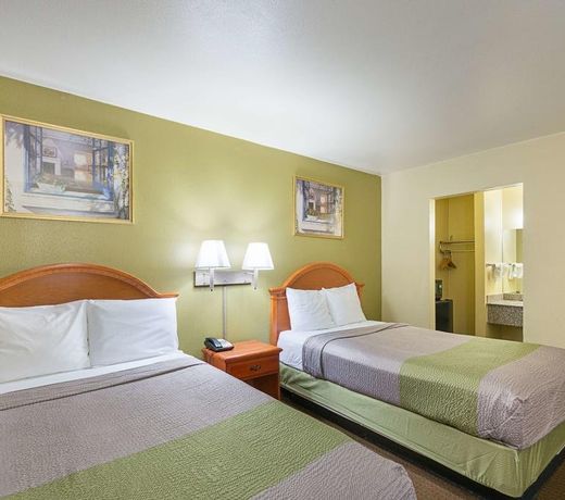 Motel 6-Livingston, TX