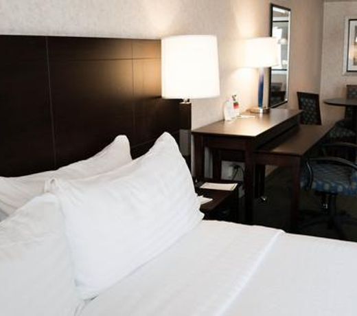 Holiday Inn La Mirada near Anaheim, an IHG Hotel