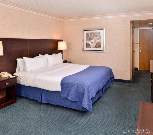 Holiday Inn La Mirada near Anaheim, an IHG Hotel