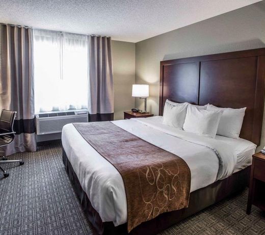 Comfort Suites Lakewood - Denver