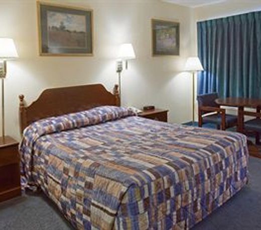 America's Inn - Leeds