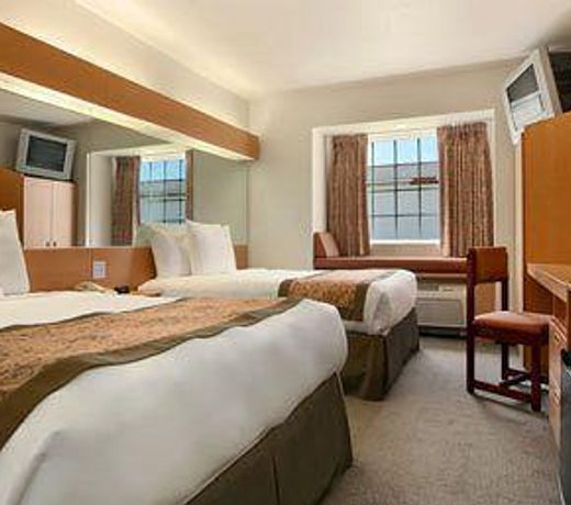 Microtel Inn & Suites by Wyndham Altus