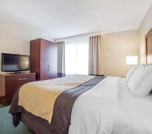 Comfort Inn Near Yellowstone River