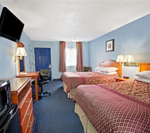 Days Inn by Wyndham KU Lawrence