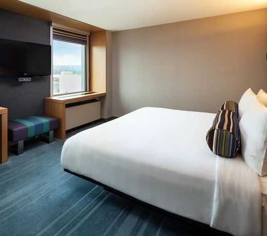 Aloft San Francisco Airport