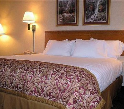 Country Inn & Suites by Radisson, Mishawaka, IN