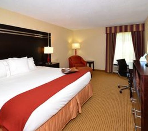 Holiday Inn Express Dublin, an IHG Hotel
