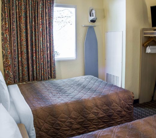 Econo Lodge Meadville