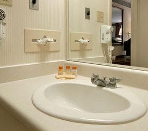 Days Inn Meadville Conference Center