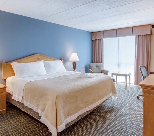 Days Hotel by Wyndham Toms River Jersey Shore