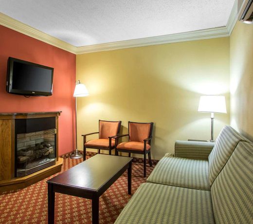 Clarion Hotel & Conference Center Toms River