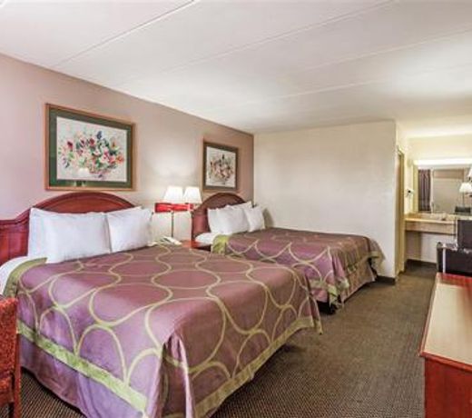 Super 8 by Wyndham Manassas
