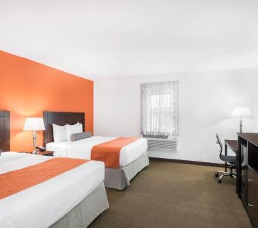 Howard Johnson by Wyndham Quincy/ Boston