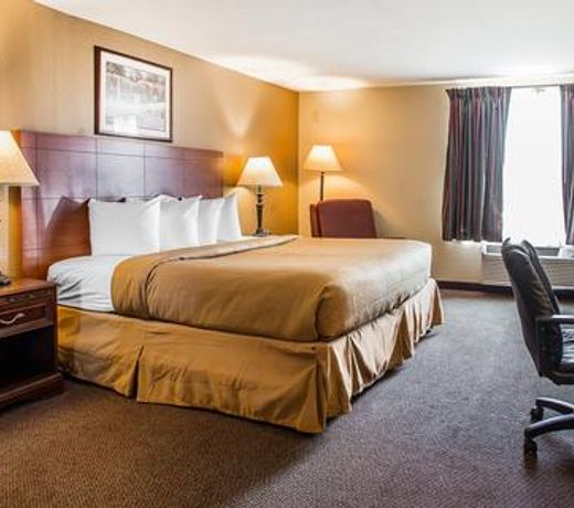 Quality Inn & Suites Middletown - Franklin