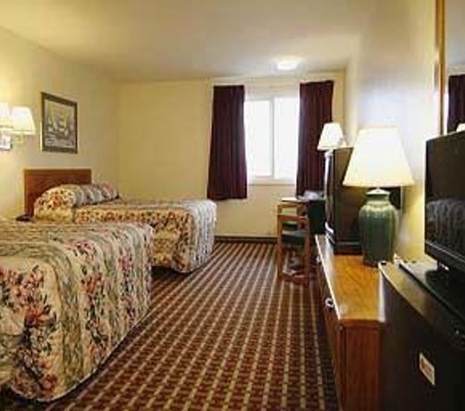 Days Inn by Wyndham Middletown/Newport Area