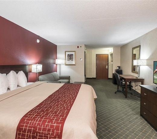 Red Roof Inn Hartford- New Britain