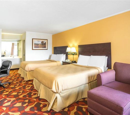 Days Inn by Wyndham Salem