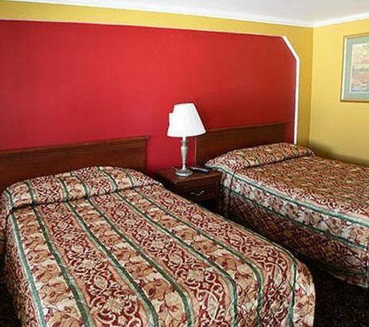 Sky Palm Motel - Orange