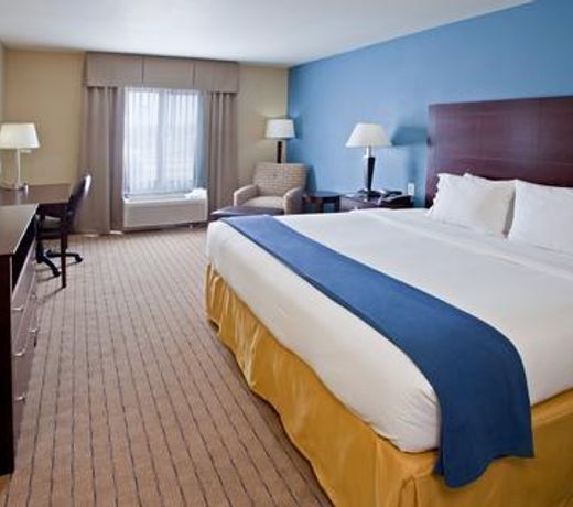 Holiday Inn Express Hotel & Suites Shelbyville, an IHG Hotel