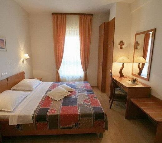 Hotel Leonardo