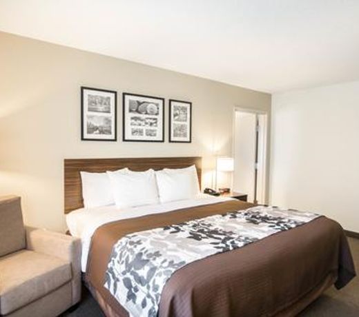 Sleep Inn & Suites