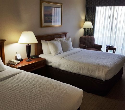 Clarion Inn Ontario