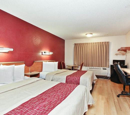 Red Roof Inn Santa Ana