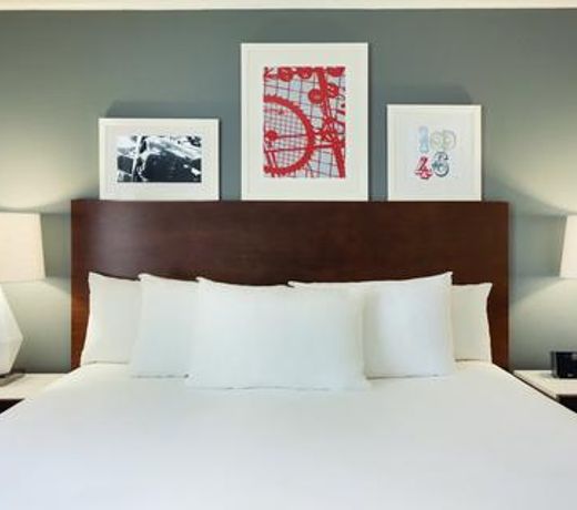 Radisson Dallas North-Addison