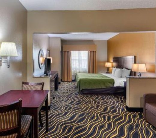 Quality Suites Addison-Dallas