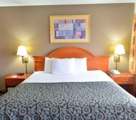 Days Inn by Wyndham Portage