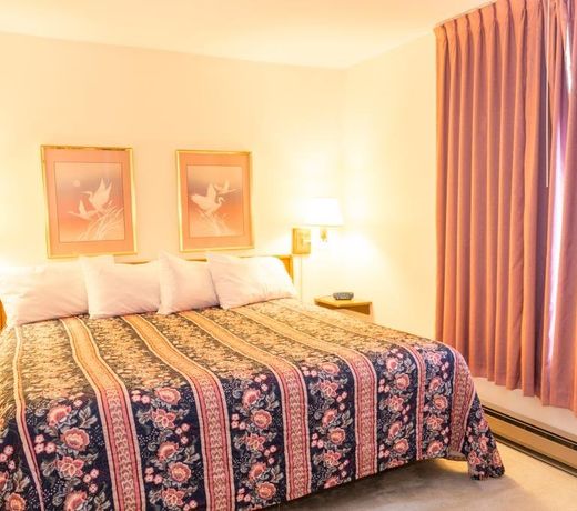 The Ridge Hotel Portage