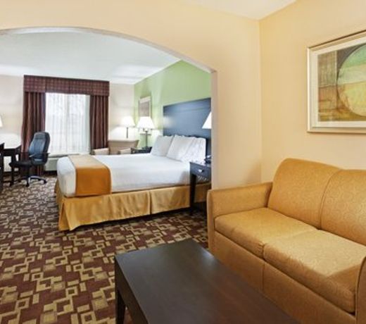 Holiday Inn Express & Suites Reidsville, an IHG Hotel
