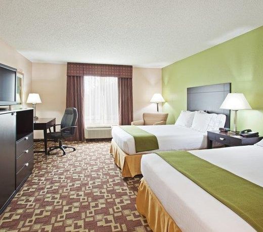 Holiday Inn Express & Suites Reidsville, an IHG Hotel