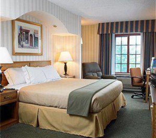 Holiday Inn Express Frazer - Malvern, an IHG Hotel