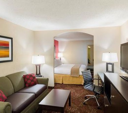 Holiday Inn Express Frazer - Malvern, an IHG Hotel