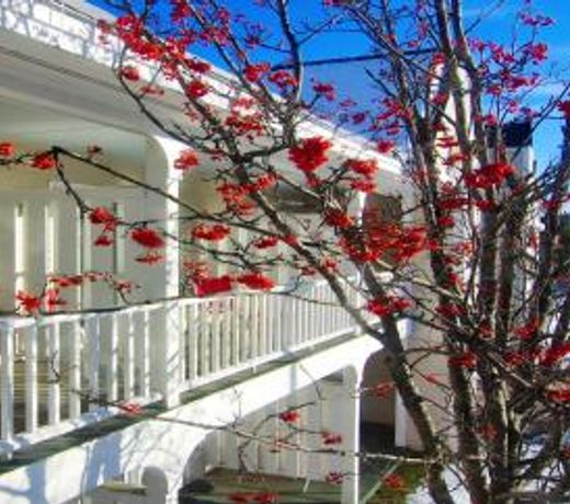 Green Granite Inn