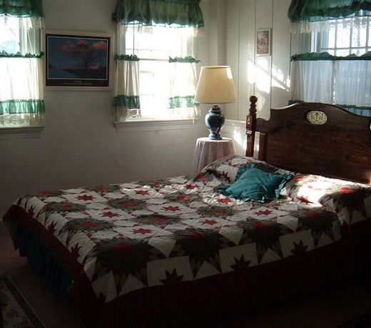 1768 Country Inn