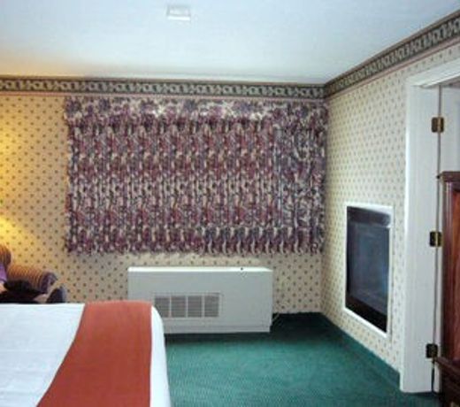 Holiday Inn Express Hotel & Suites North Conway, an IHG Hotel