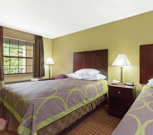 Super 8 by Wyndham Ruston