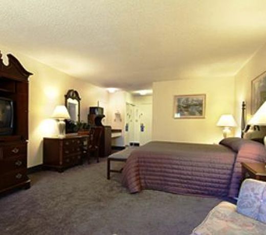 River Terrace Inn