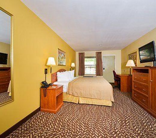 Quality Inn & Suites Montclair